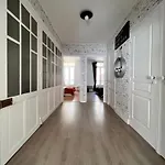 Gorgeous Town House