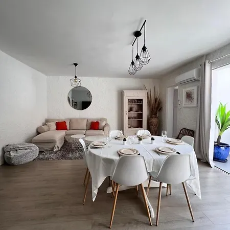 Holiday home Gorgeous Town House