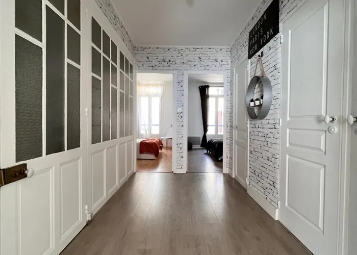 Gorgeous Town House